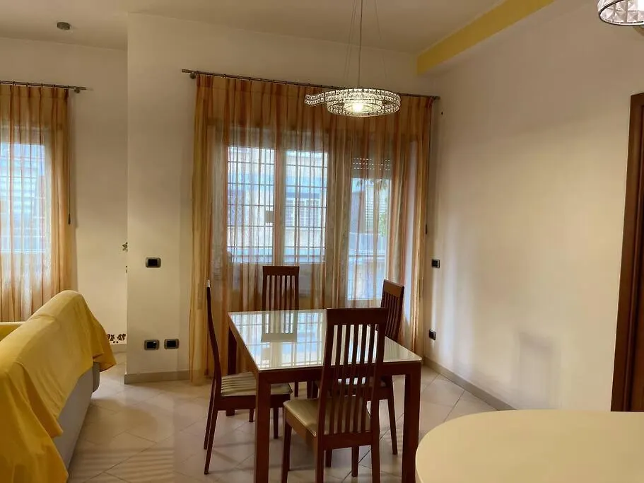 Delizioso E Silenzioso Appartamento A Roma Italy